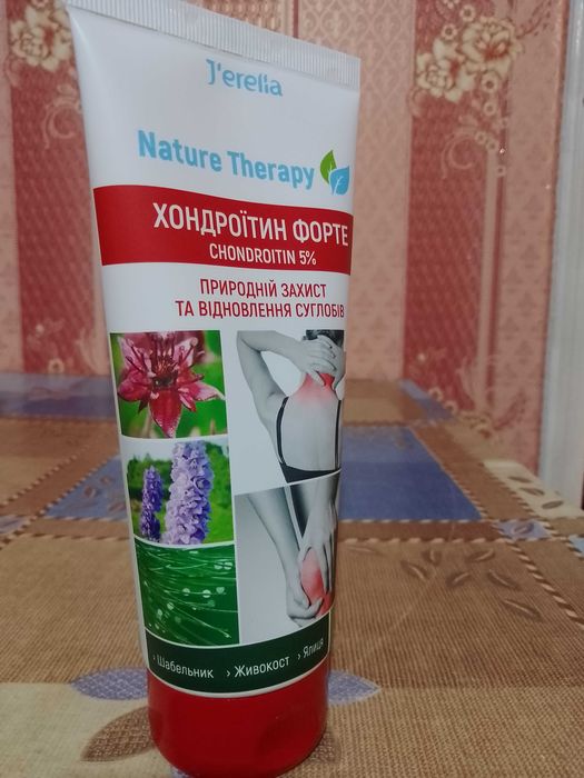 Жидкие бесфосфатные средства для стирки и т.д., все по 200 грн.