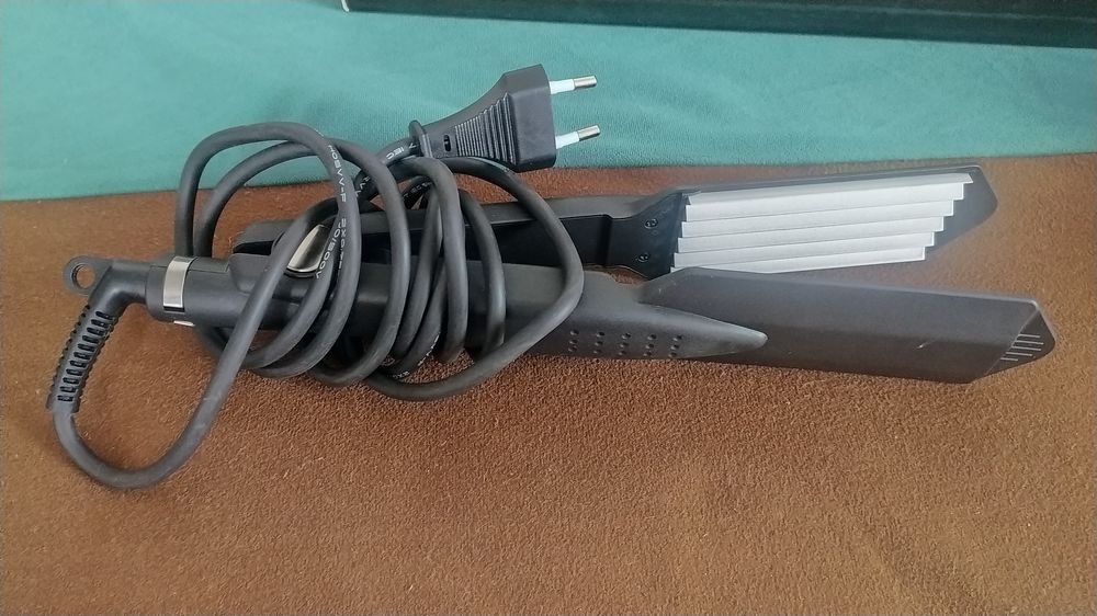 Гофре Rozia майже нове