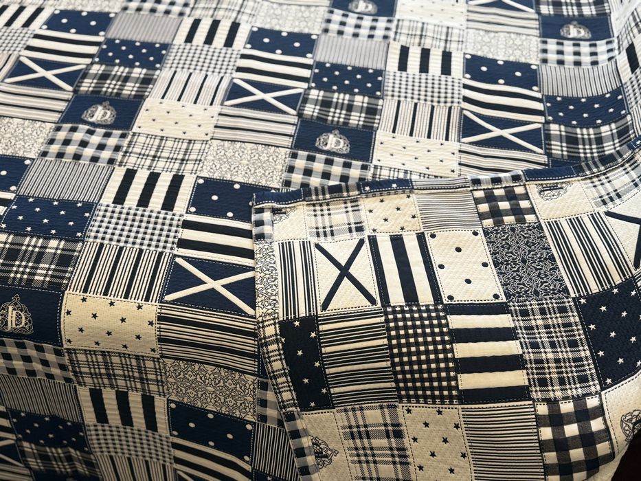 1 Coberta de casal + 2 almofadas + 2 cobertas cama de solteiro