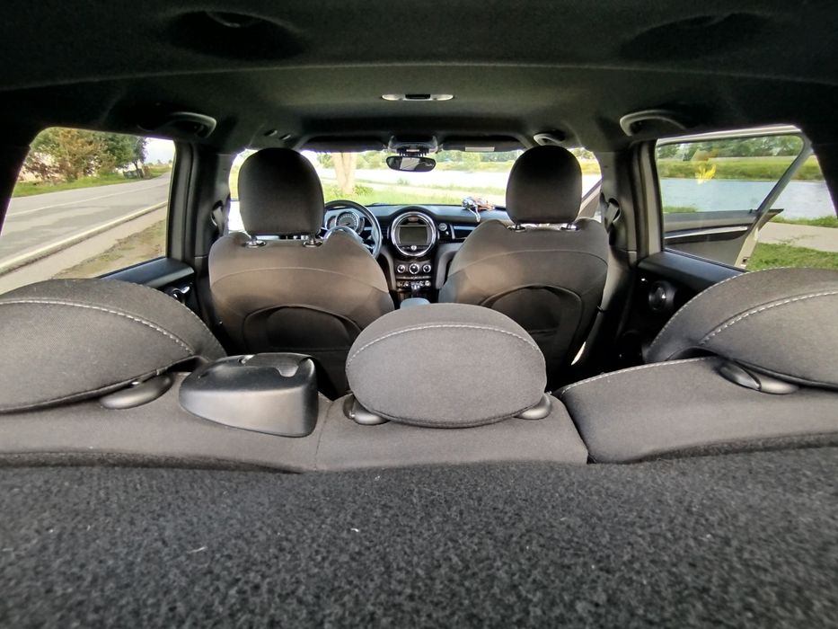 OPORTUNIDADE | MINI Cooper D 2018 Nacional | Muito Estimado | Cerca de 93.000 km