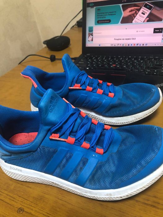 adidas bounce кроссовки