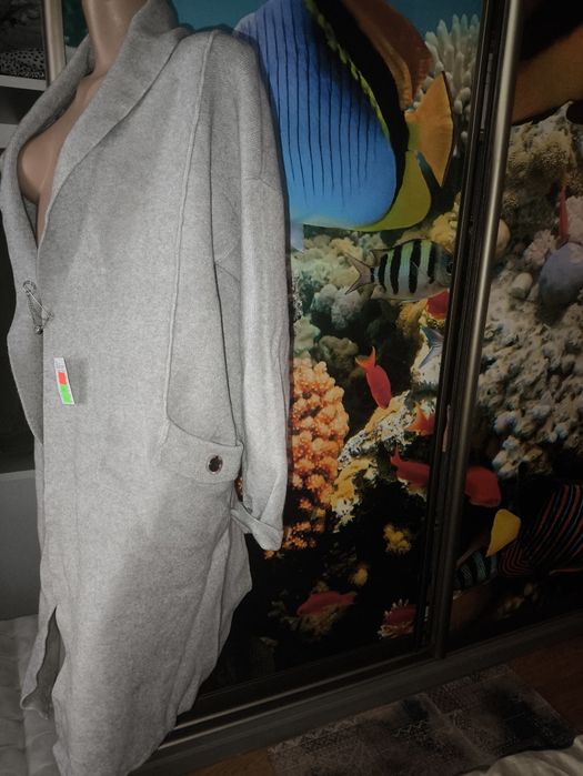 Продам кардиган новий жіночий р.М