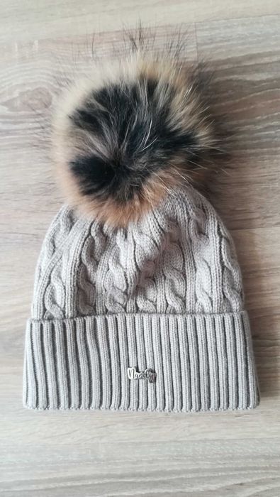 Czapka damska z kaszmirem