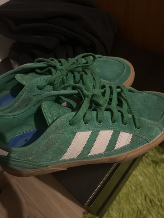 Sneakers adidas e nike