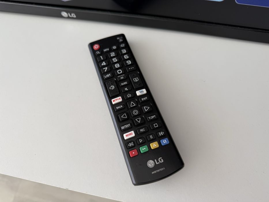 Tv LG 55 50UN70006LA quase sem uso