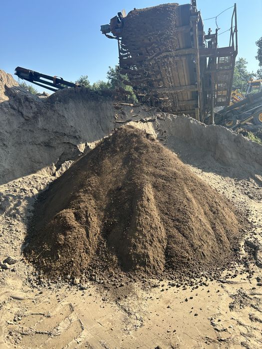 Ziemia. Piasek zwir podsyp