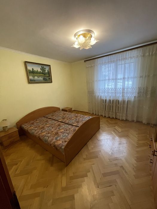 Оренда 4к квартири в будинку на 4 квартири р-н.Проспекту.Є світло 24/7