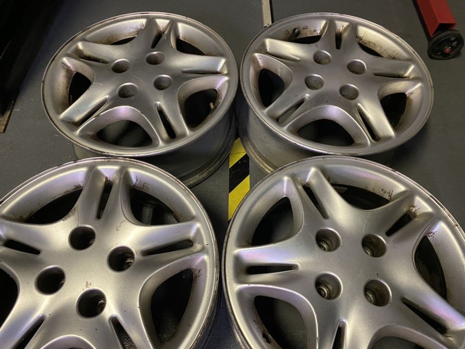 Varias Jantes PSA 4x108 14” e 15”