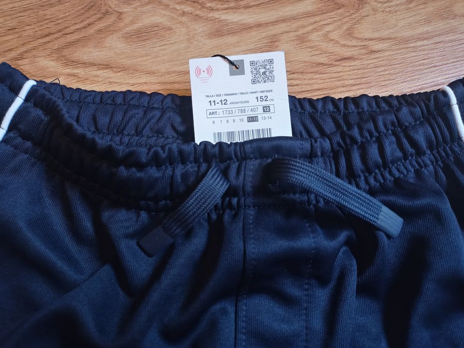 Spodnie dresowe zara 152 nowe z lampasem