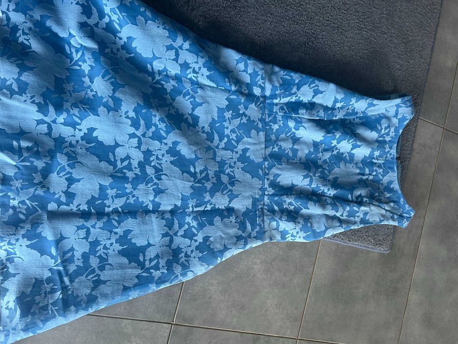 Ubrania damskie, sukienki
