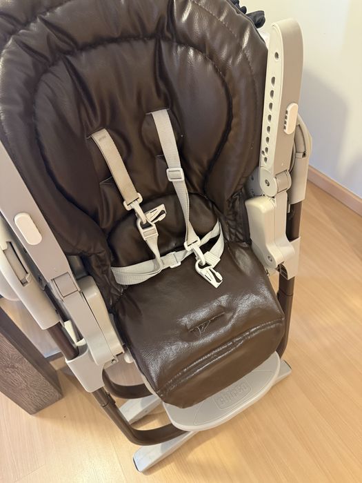 Cadeira papa bebé Chicco