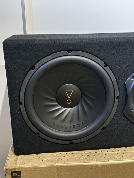 Subwoofer samochodowy Jbl basspro 12 jak nowy pełny zestaw
