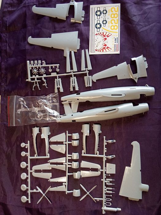 Сборные модели самолётов 1:72 Vickers Wellington/ИЛ-2/Martin B-26