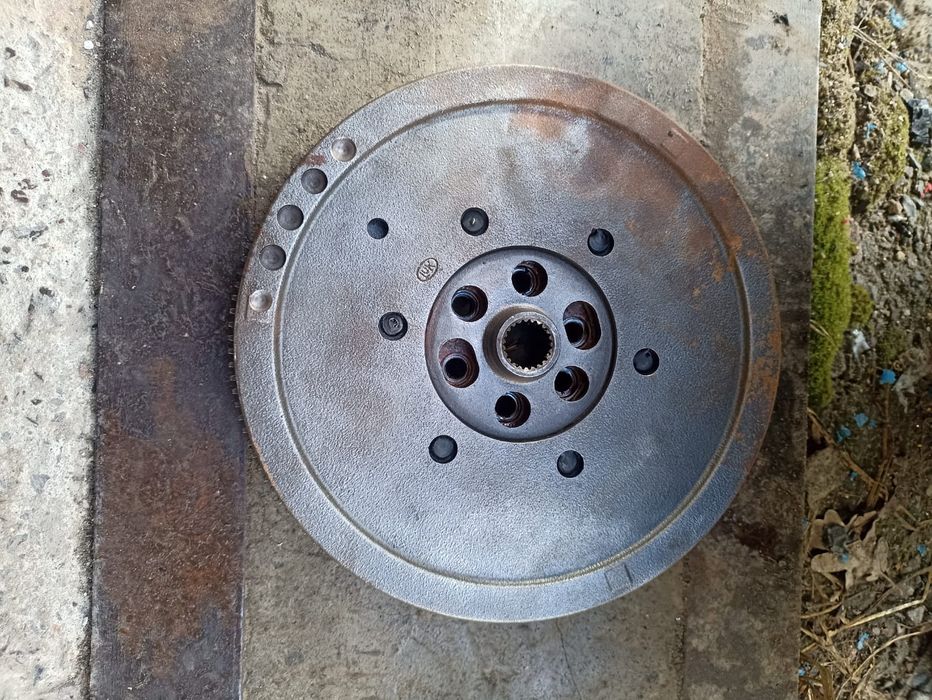 Продам демфер ауді А4 1.9 дизель