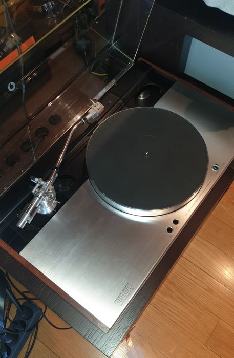 LUXMAN PD444 Gira disco Turntable PD 444