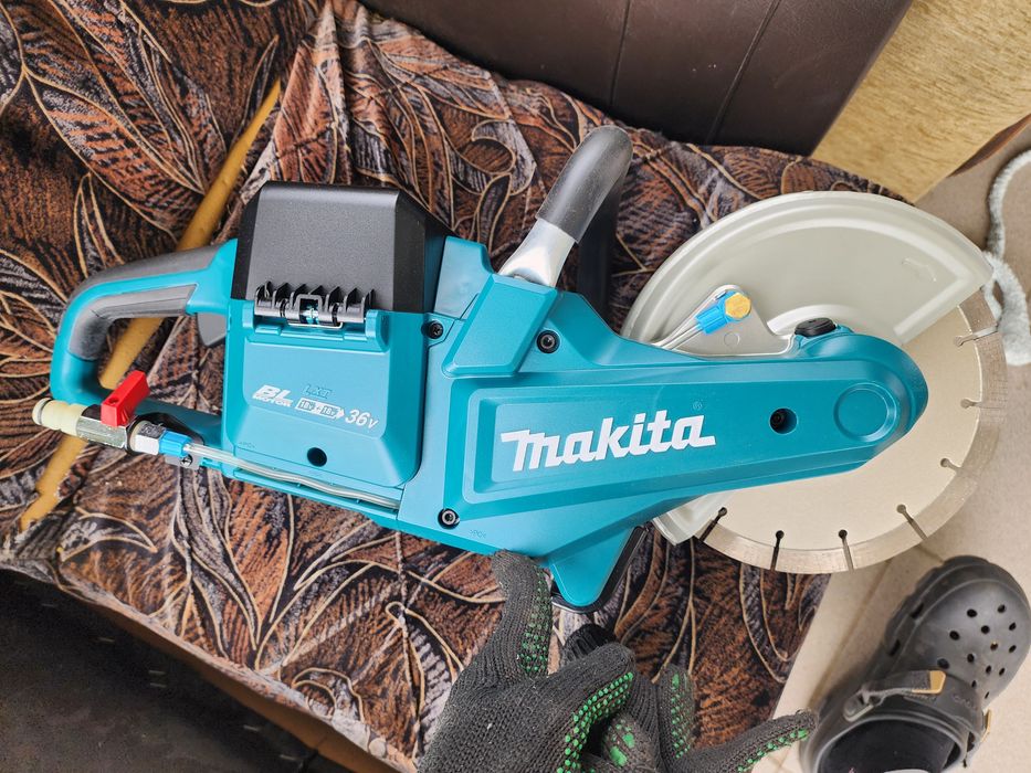 Оригинал Makita XEC01Z 36V (18V X2) LXT® Безщёточная 9" Отрезная пила
