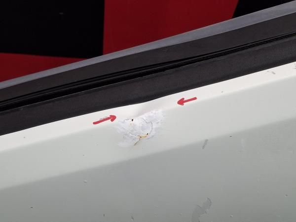 Porta frente direita TOYOTA DYNA 250 Caixa