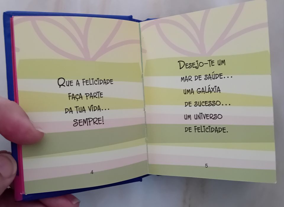 Livro "Parabéns" Novo para oferecer