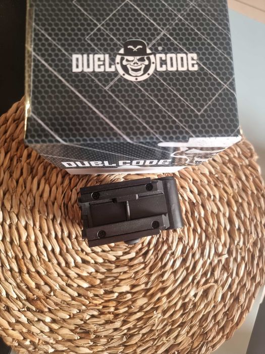 Mira holografica dual code