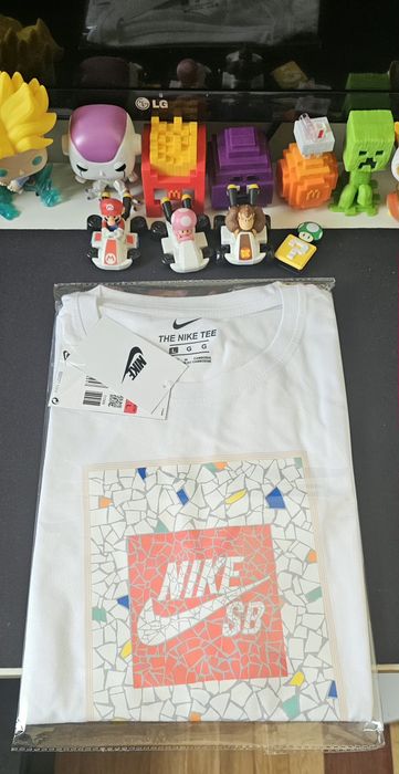 T-shirt's Nike XL e L