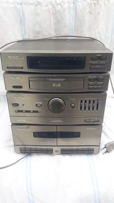 Музикальний центр