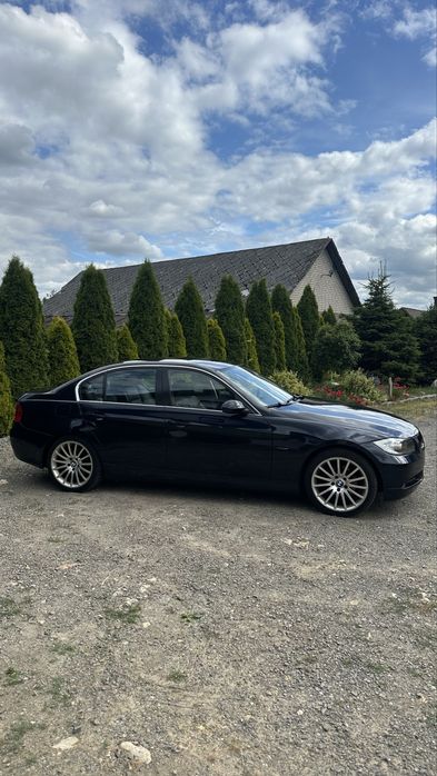 Bmw e90 320i 150km