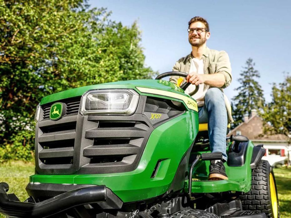 Traktorek Kosiarka JOHN DEERE X107