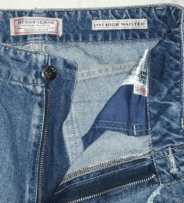 Calças de senhora em ganga da Guess Jeans