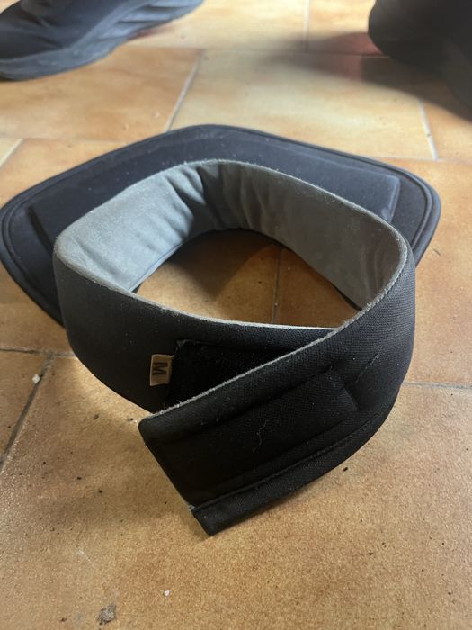 Capacete de hoquei patins