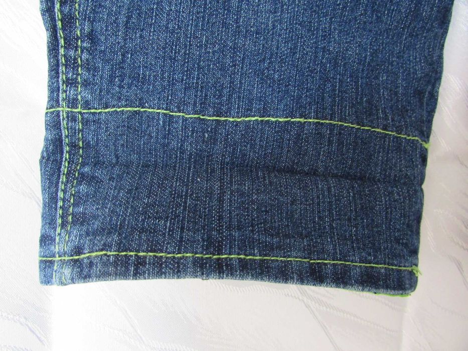 Spodnie jeansowe, dziecięce (ogrodniczki)  Roz. 56