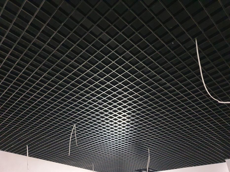 Montaż sufitów podwieszanych, systemowych owa