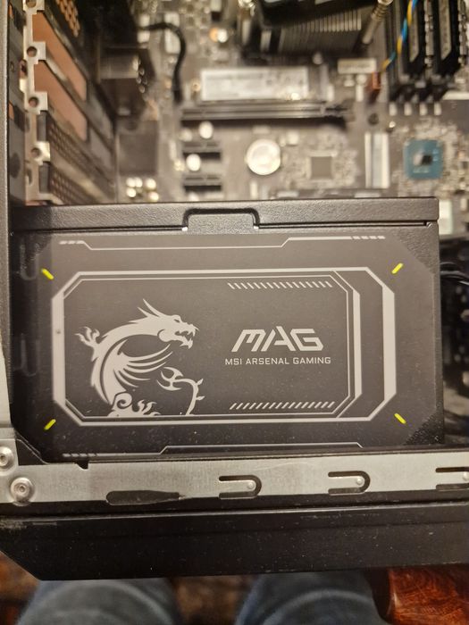 Vendo Power Suply  MSI 850 Watts Gold Modular
