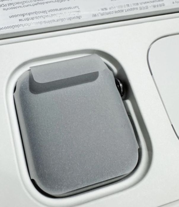 Apple Watch Series 8 GPS + Cellular 45mm Aço Inoxidável Grafite