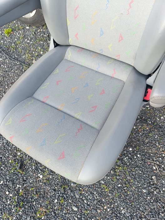 Fotel pasażera prawy VW t5 t5 lift airbag jak nowy