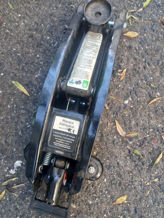 Macaco hidraulico 2t