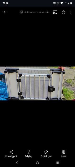 Uniwersalna kratka Trixie do przewożenia psa w bagażniku samochodu