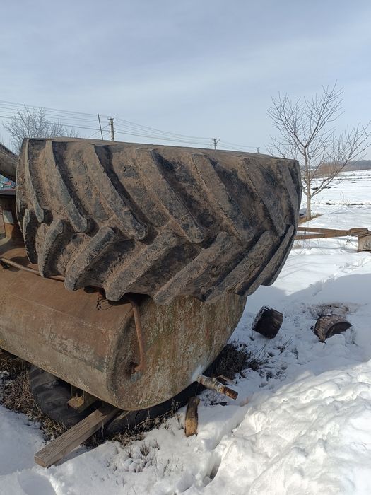 Продам колесо на комбайн