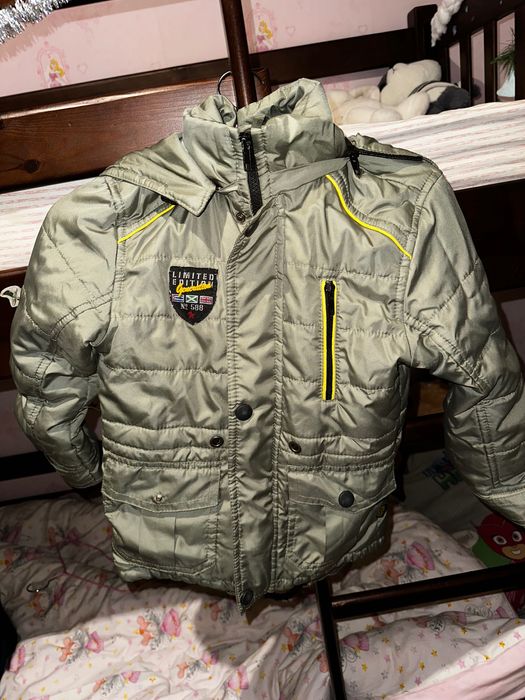 Куртка на хлопчика весняна