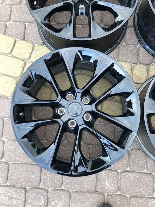 Jeep Wrangler felgi 20 cali