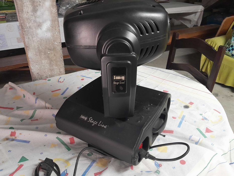 Robot de Luzes para Palco