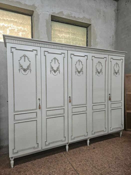 Duża szafa Ludwikowska Francja