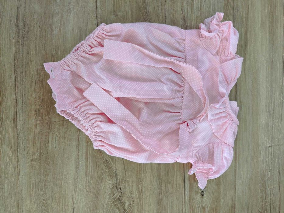 Conjunto rosa para bebé