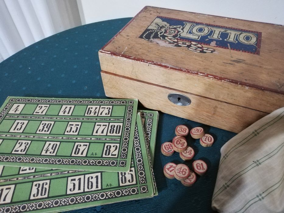 Jogo loto/lotto Antigo (c/ caixa de madeira)