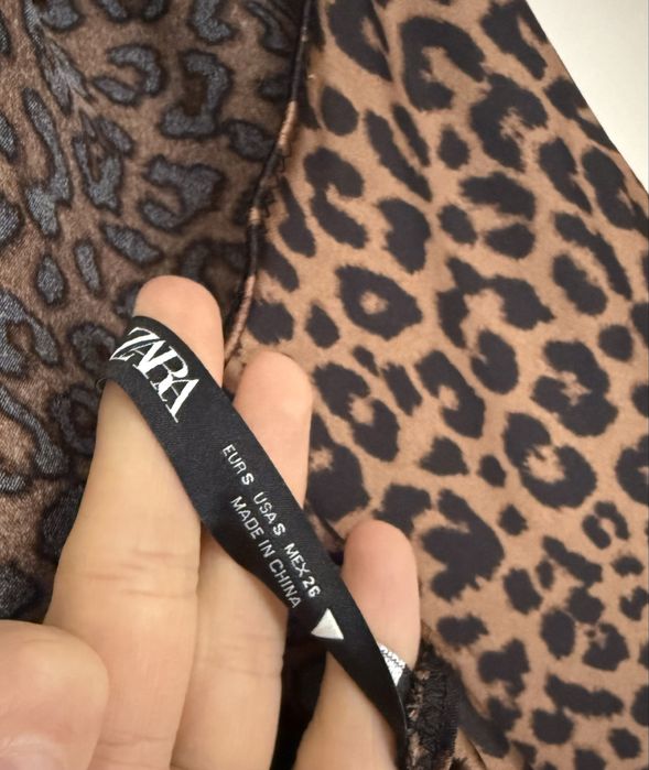 Сукня атласна Zara S