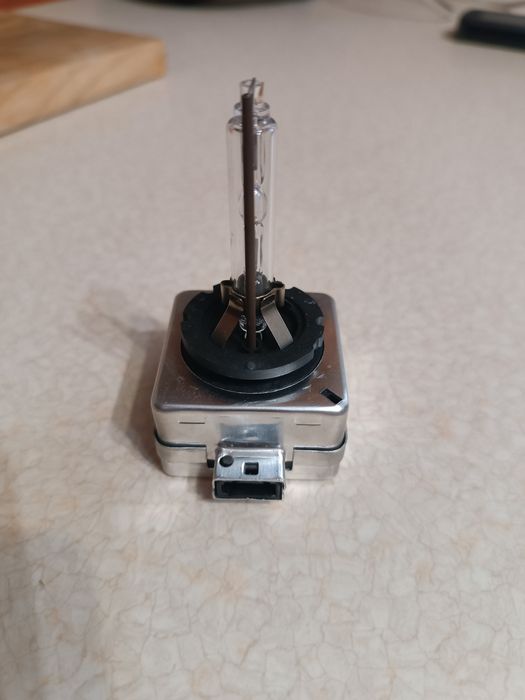 Żarówka Xenon 35w 4300k