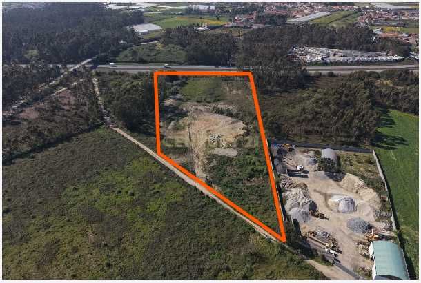 Terreno, com 16 000m², para construção de armazéns, em zona industrial de Laúndos, Póvoa de Varzim