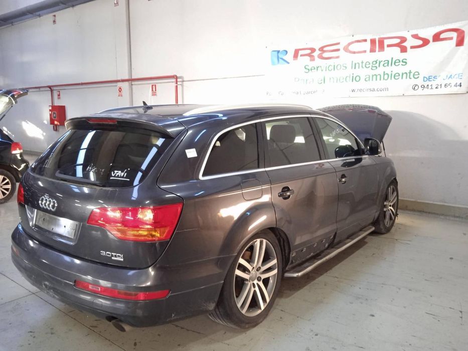 Bomba De Água Audi Q7 4L