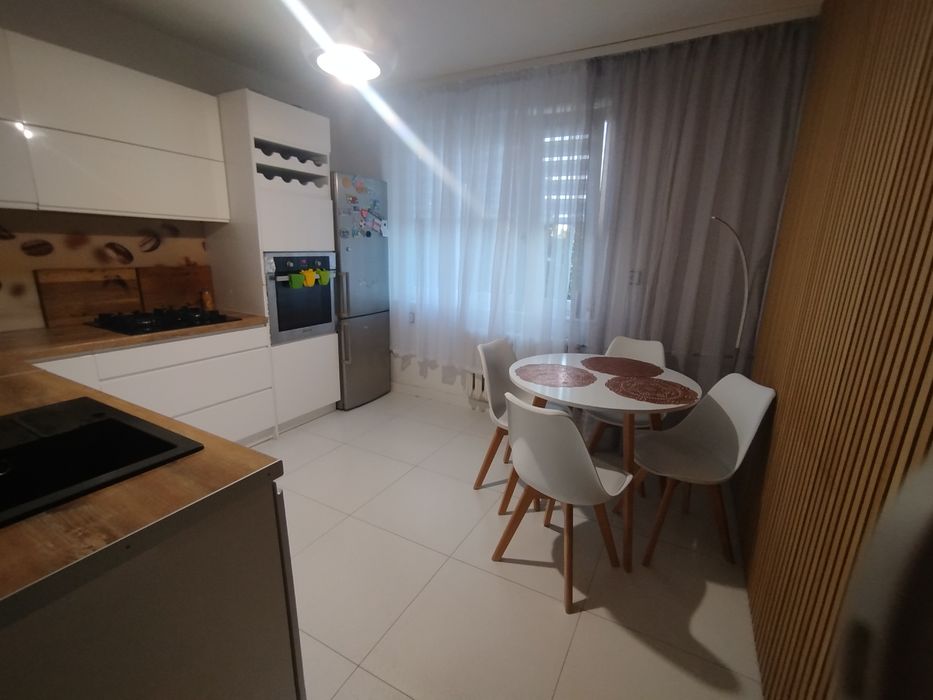 Mieszkanie 68 m² – 3 pokoje, kuchnia, łazienka