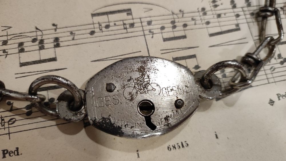 Cadeados de bicicleta antigos