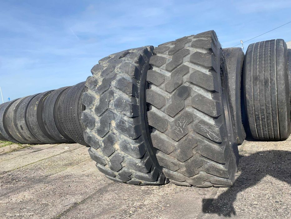 Opony Używane 400/70r20 Firestone Utility Radial 50% Bieżnika 16/70-20
